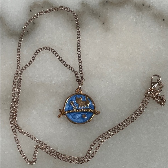 Gold and Blue Cat Pendant Necklace - Picture 6 of 6